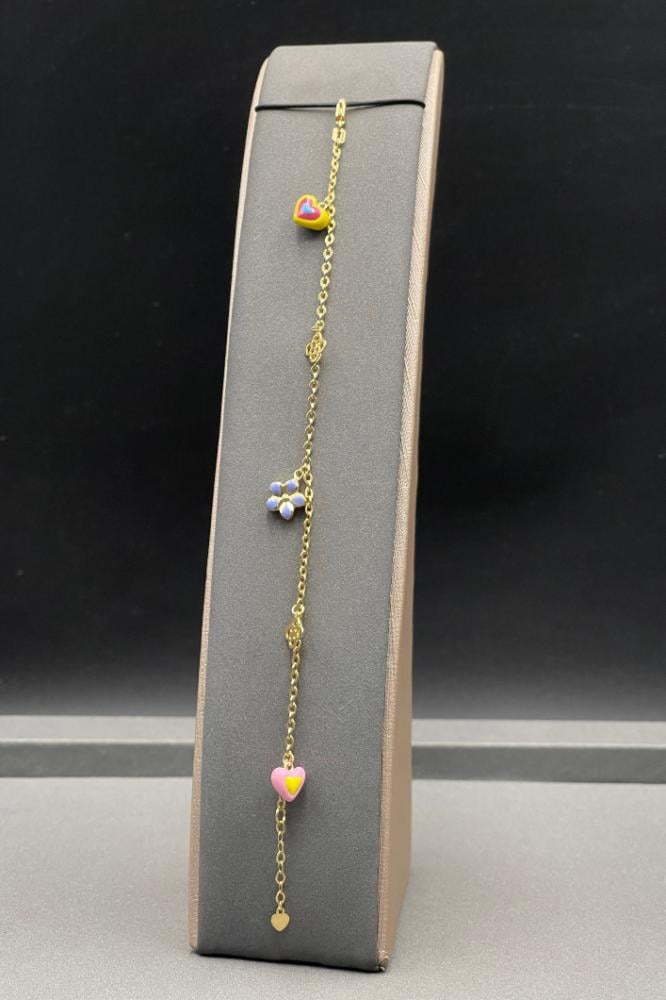 عقد مع اسوارة زهرة و قلب ذهب ملون عيار 18