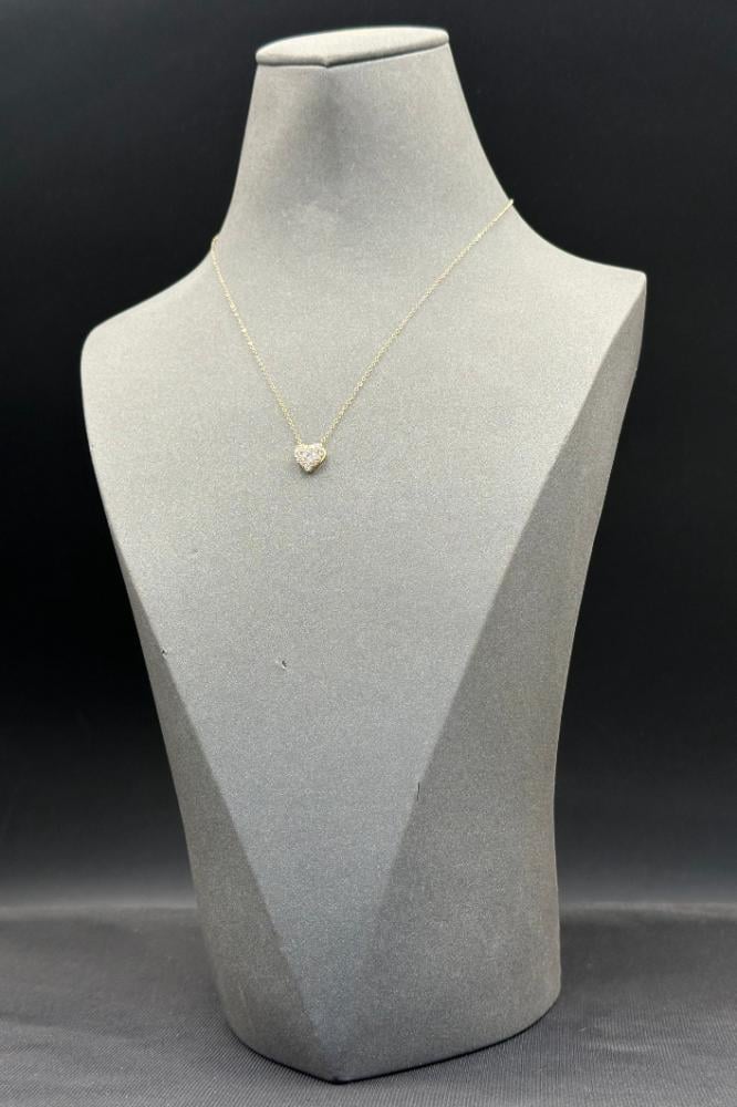 عقد قلب مع فص دائرة ذهب تصميم الماس عيار 18 وزن من 0.7 الى 0.8 جرام