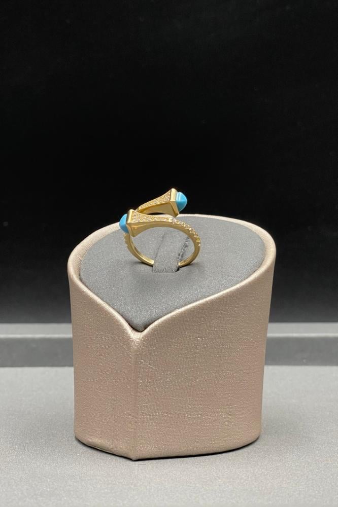 خاتم ذهب تصميم الماس مع فص فيروزي