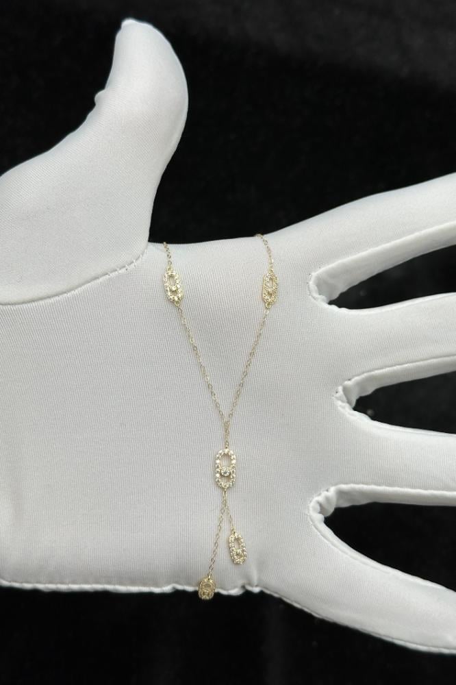 18K Gold Drop Rectangular Necklace with Diamond-Inspired Design – 1.1 Grams