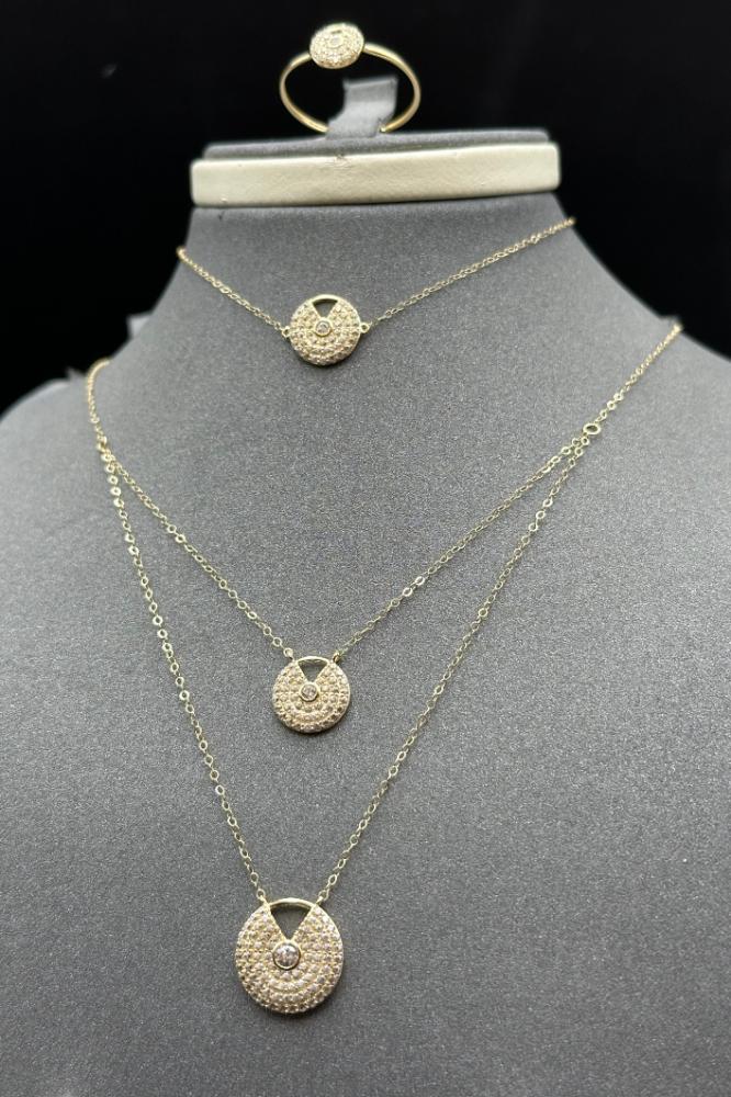 طقم دورين دائري ذهب تصميم الماس عيار 18 وزن 3.4 جرام لكل المناسبات