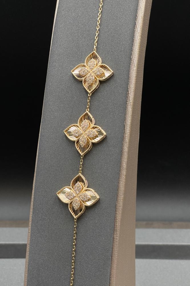 اسوارة ذهب عيار 18 تصميم فخم يضفي لمسة الفخامة والجمال