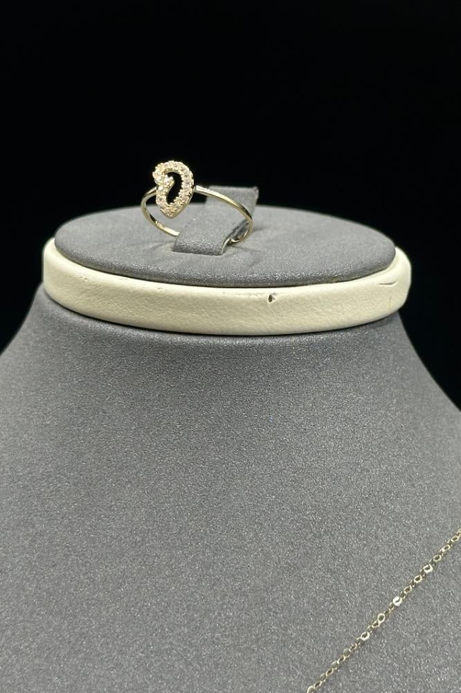 طقم اطفال شكل فراشة ذهب تصميم الماس