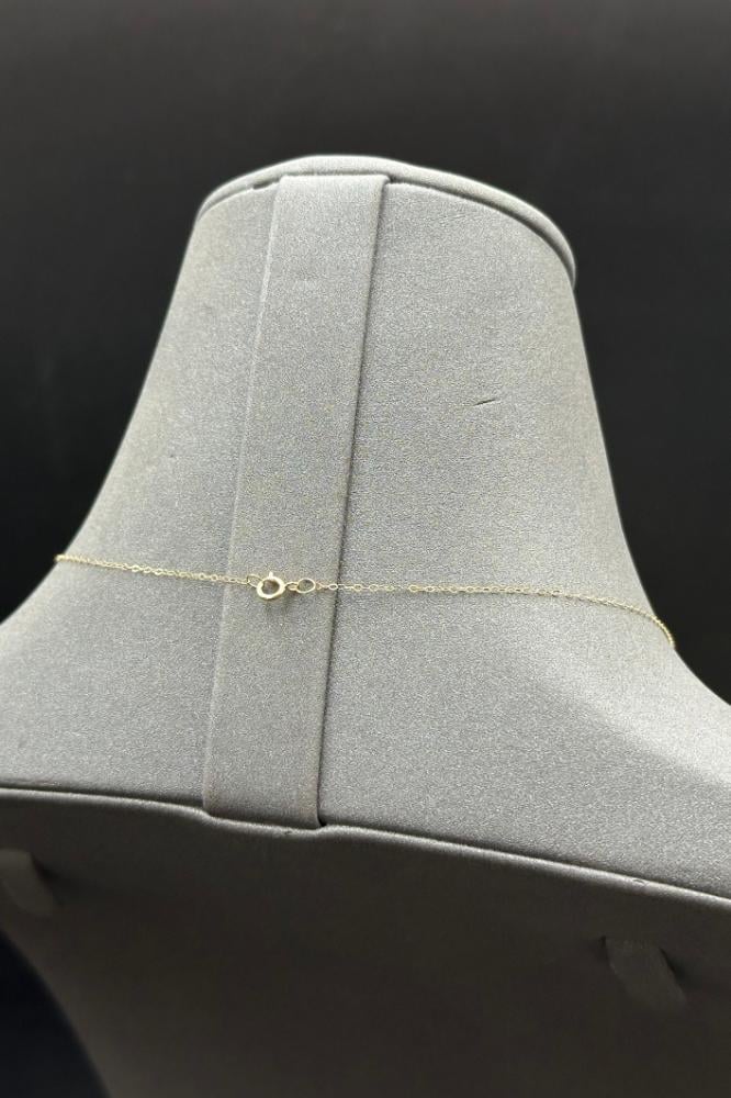 عقد دورين مستطيل ذهب تصميم الماس عيار 18 وزن من 1.1 الى 1.2 جرام