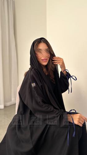 عباية سوداء بخيوط كحلية 1207