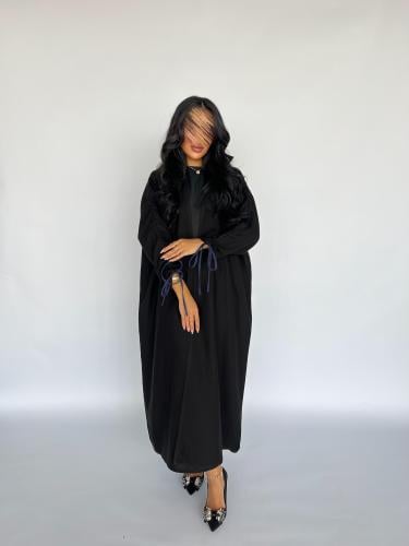 منتج مجاني: عباية سوداء واسعة بخيوط كحلية 1207