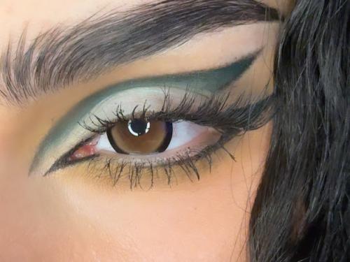 Tan - نظر طبيه عدستين يمين ويسار