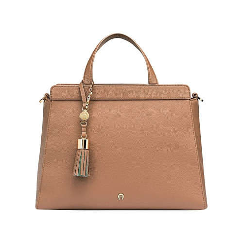 حقيبة آيجنر -وسط 2111716