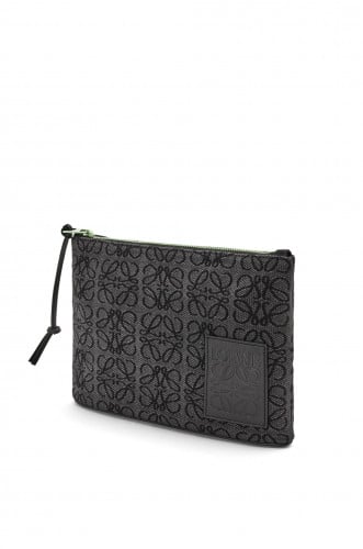 حقيبة لويفي