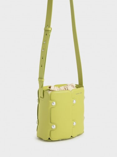 حقيبة تشارلز آند كيث - صغيرة