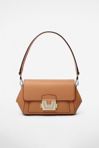 حقيبة كروميا