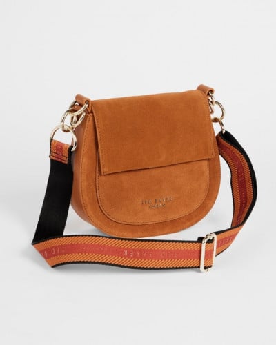 حقيبة تيد بيكر