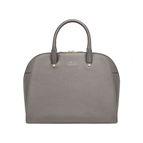 حقيبة آيجنر