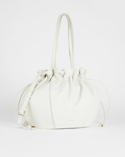 حقيبة تيد بيكر