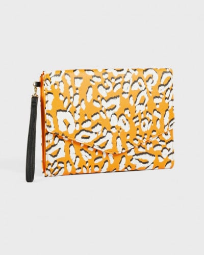 حقيبة تيد بيكر