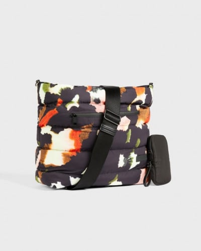 حقيبة تيد بيكر