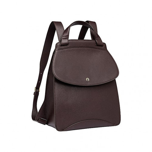 حقيبة ظهر آيجنر - وسط