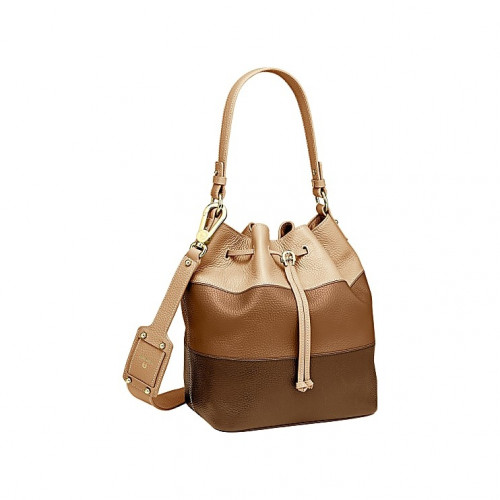 حقيبة آيجنر - وسط