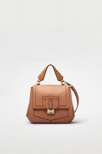 حقيبة كروميا