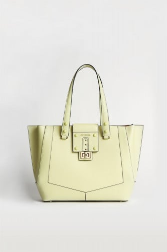 حقيبة كروميا