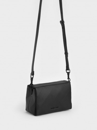 حقيبة تشارلز آند كيث - صغيرة