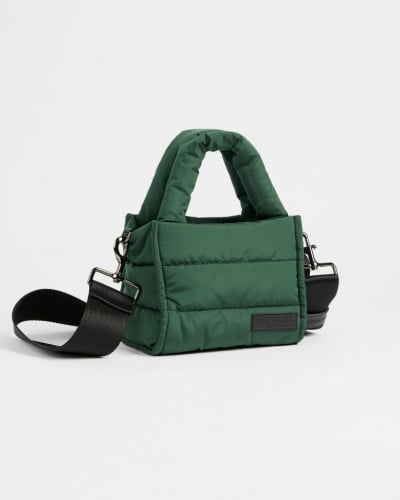 حقيبة تيد بيكر