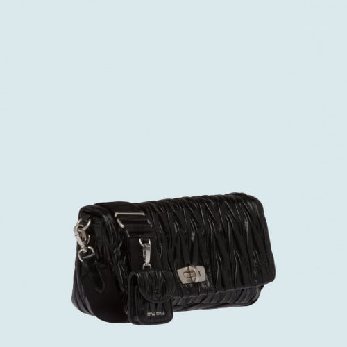 حقيبة ميو ميو