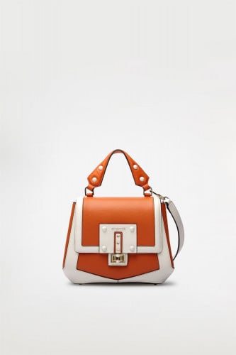 حقيبة كروميا