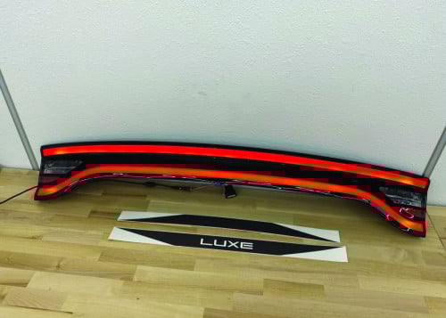 تجليدة اسطب تشارجر SHARP SPLIT