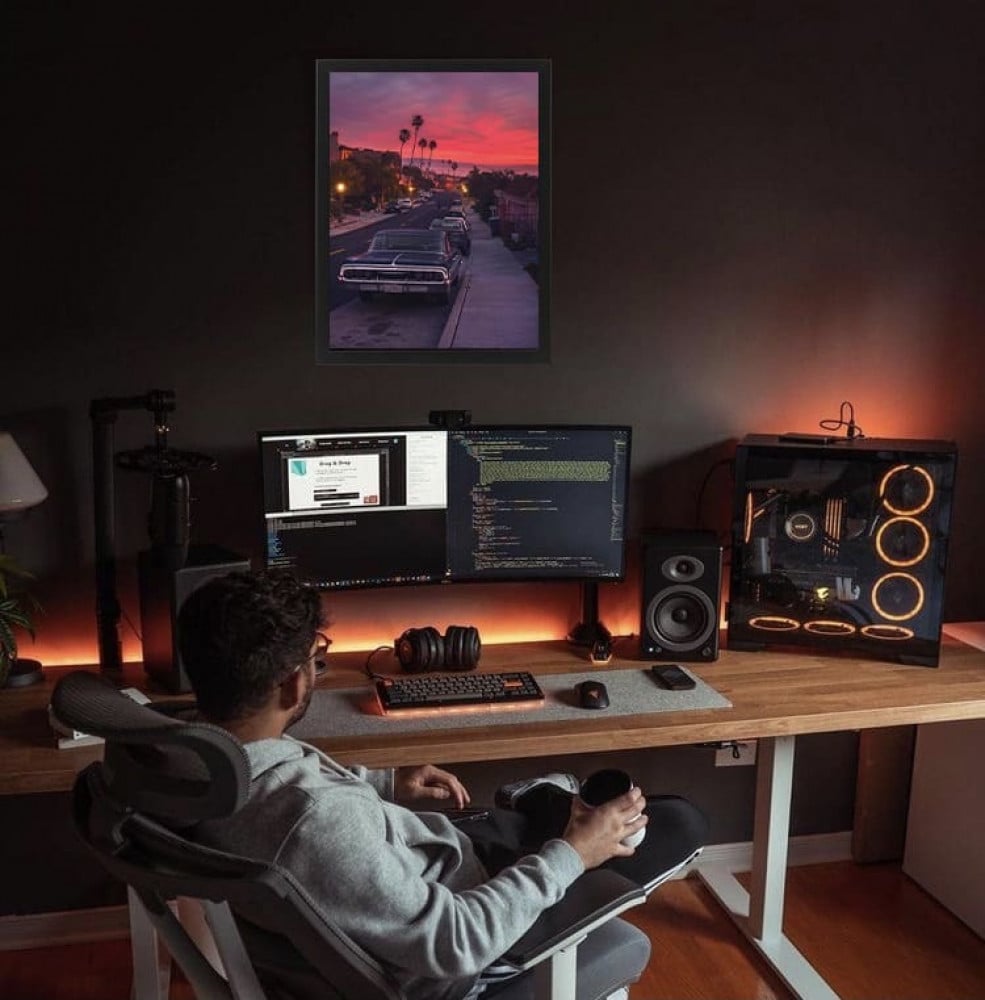 لوحة جدارية فنية Sunset Neon غروب الشمس مضيئة برواز ابيض ، اسود