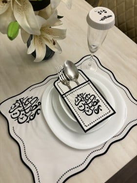 طقم مفرش رمضان كريم …اسود