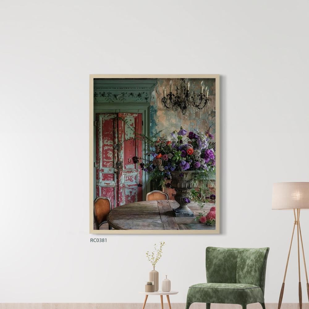 لوحة جدارية كانفس مزهرية ورد في منزل كلاسيكي