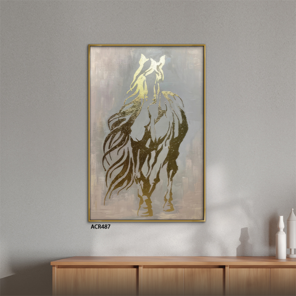 لوحة جدارية تتميز بتصميم يصور خيول بتدرجات من الذهبي مع الرمادي
