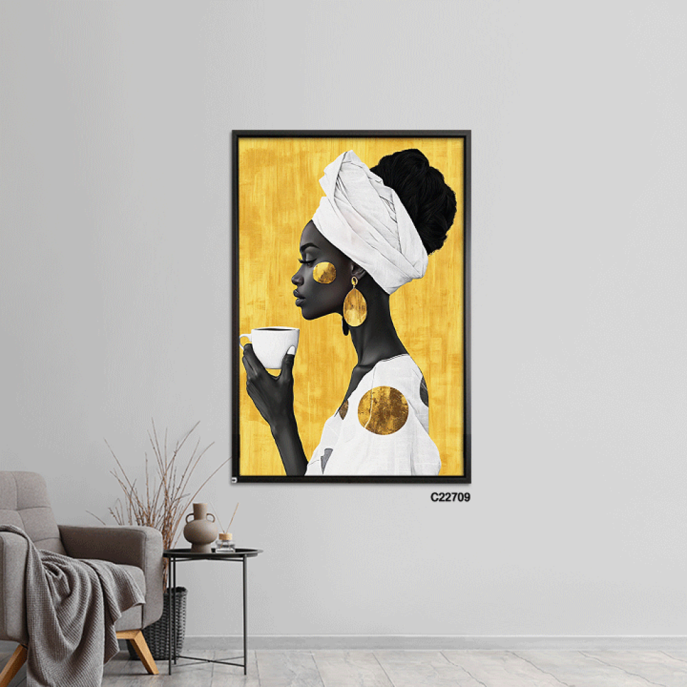 لوحة جدارية كانفس لامرأة افريقية تحتسي القهوة بخلفية باللون الاصفر