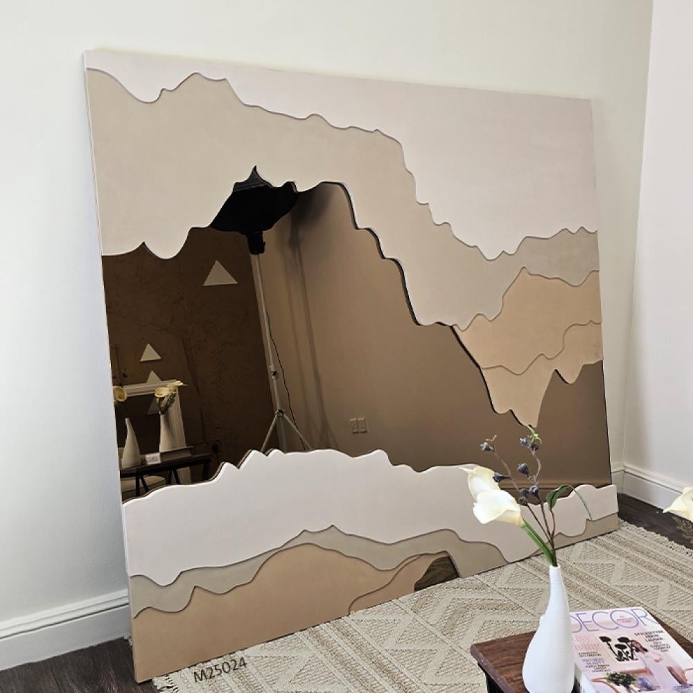 مرآة جدارية فنية عصرية بتصميم طبقي مجرد