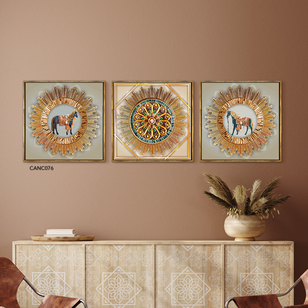 مجوعة 3 لوحات جدارية خيول مزخرف