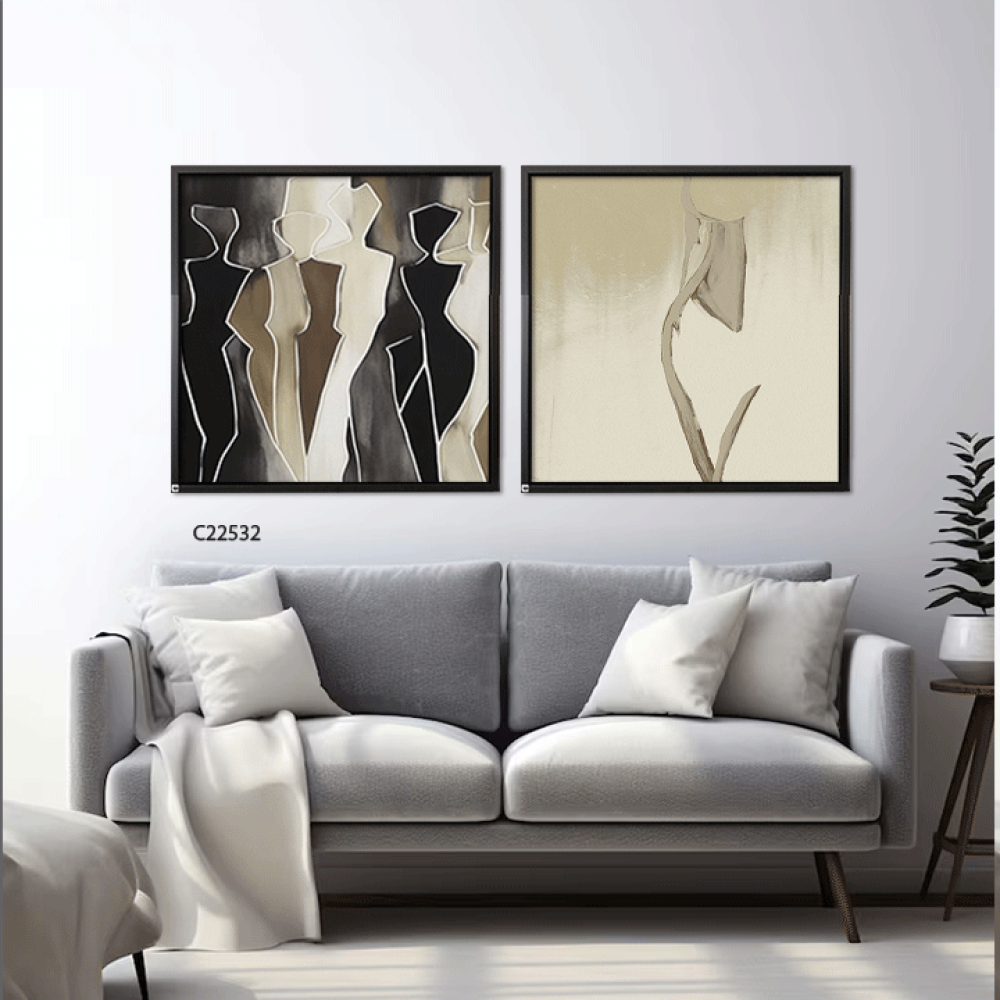 لوحة جدارية  كانفس تصور وردة مع أشخاص بتدرجات الرمادي والبني مع الأسود.