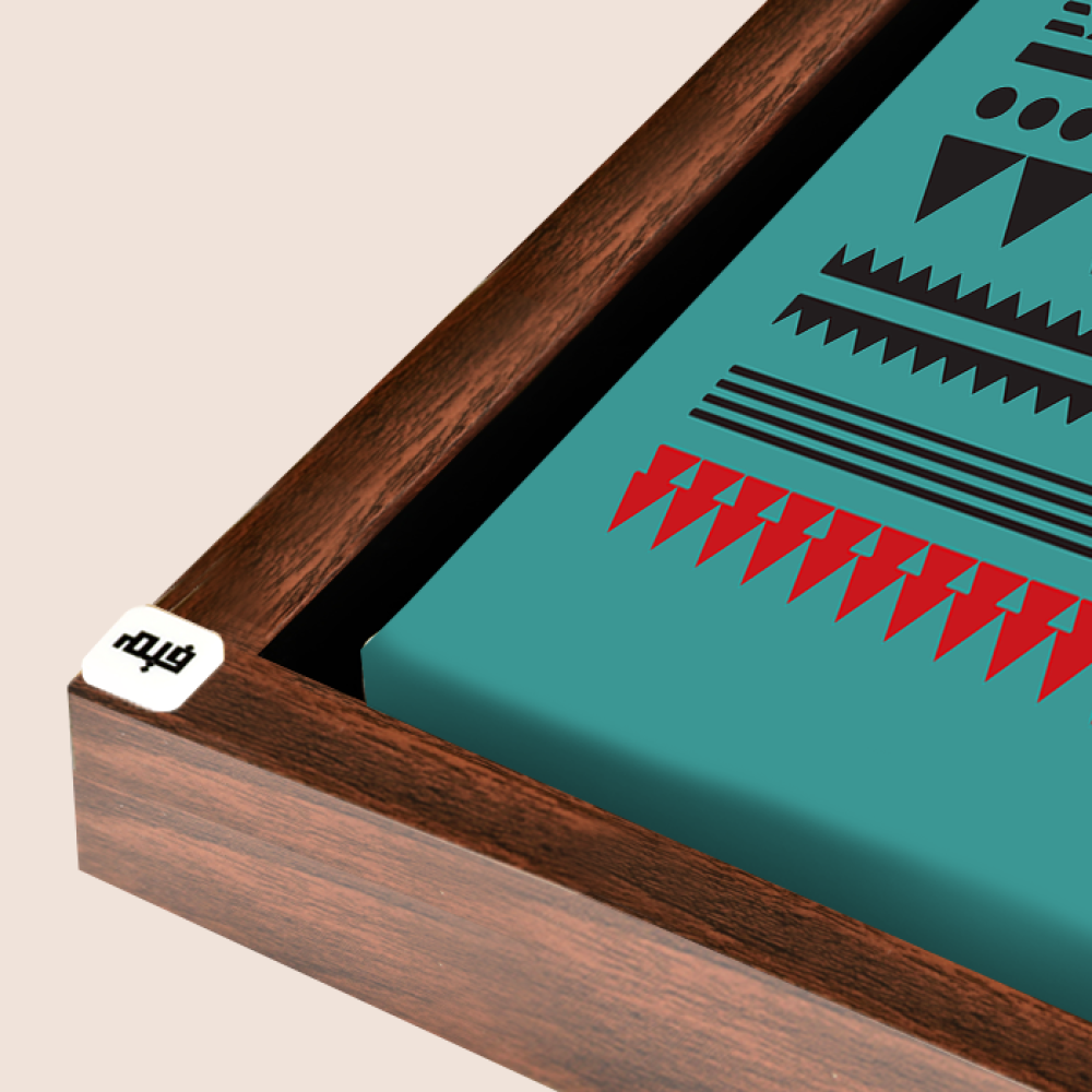 لوحة جدارية كانفس مقسمة زخارف ونقوش تيفاني والأحمر مع الأسود والبيج الفاتح