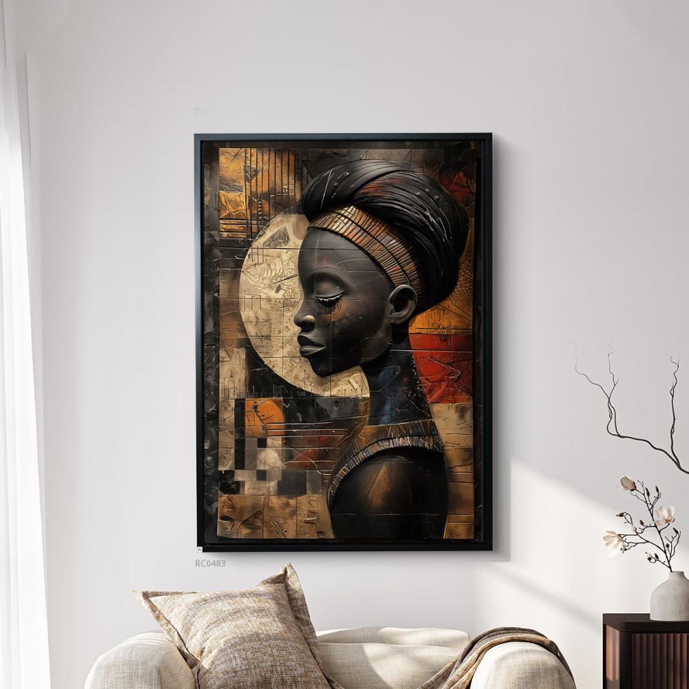 لوحة جدارية كانفس تظهر امرأة افريقية وخلفية من الاشكال الهندسية
