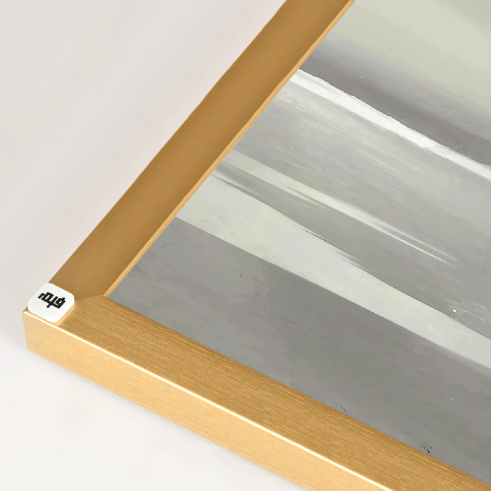 لوحة جدارية كانفس بحر وسماء  تدرجات رمادي مع أبيض