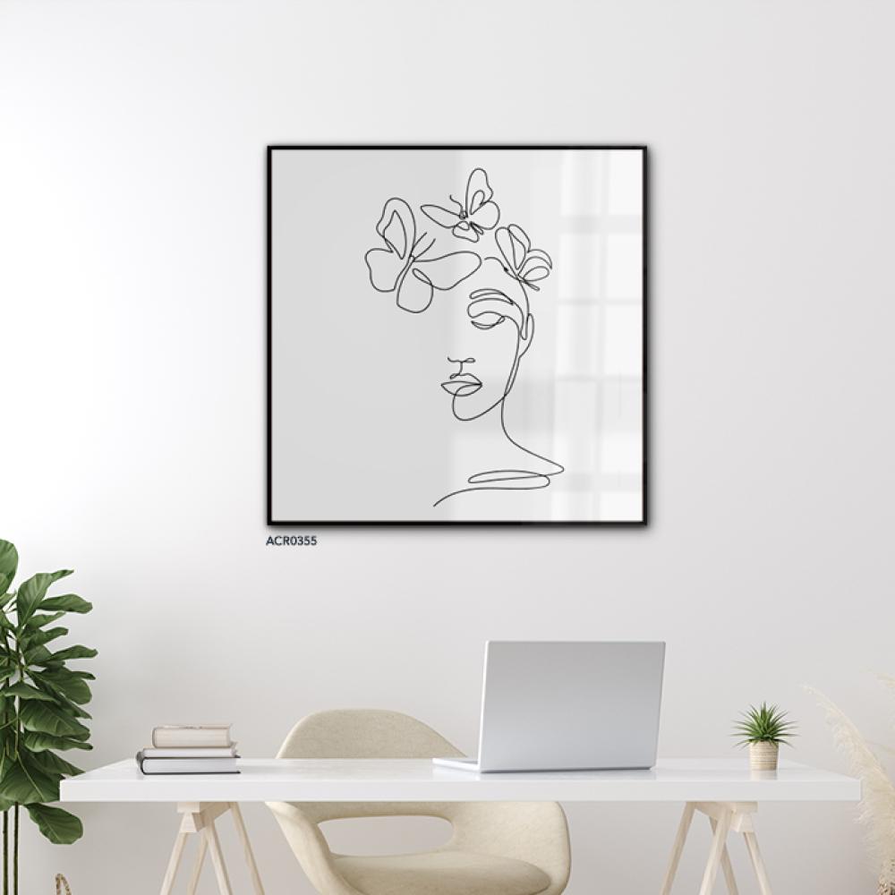 لوحة جدارية اكريليك تمتاز بتصميم يتضمن وجهاً مع فراشة تدرجات الاسود مع الابيض