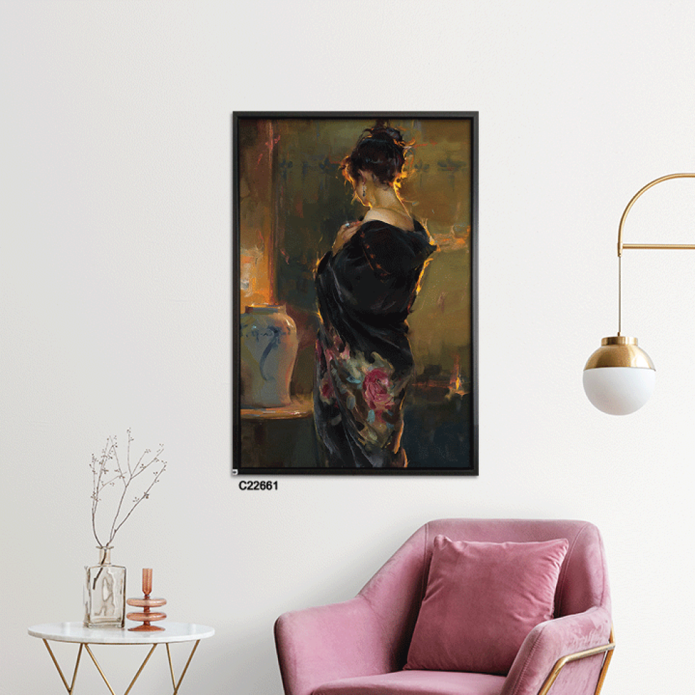 لوحة جدارية كانفس تصور امرأة مرتدية رداء مزين بالزهور