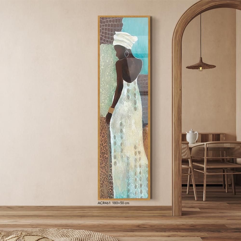 لوحة جدارية أكريليك تصور سيدة أفريقية، بتدرجات من اللون البني والبيج.