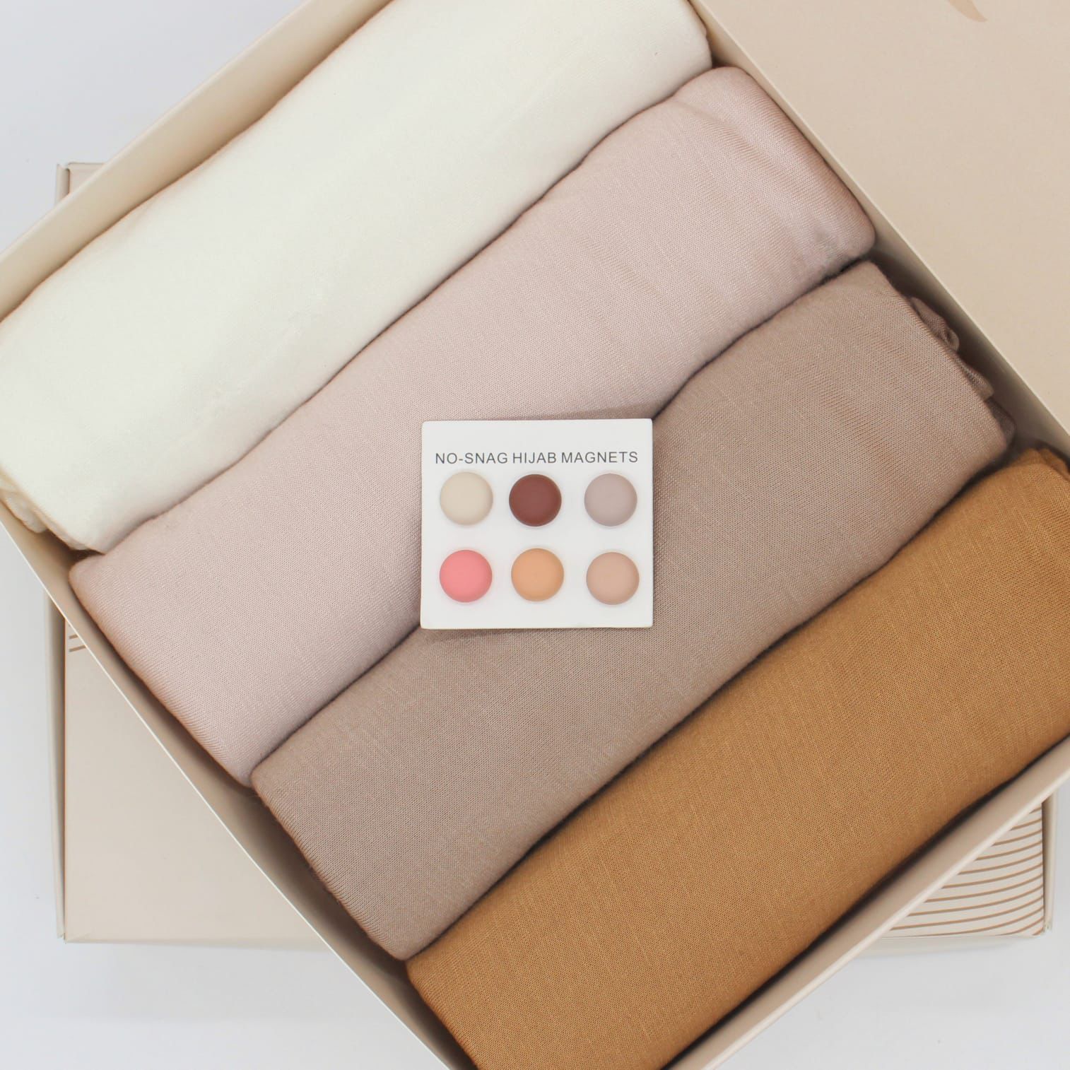 مسلتزمات الحجاب