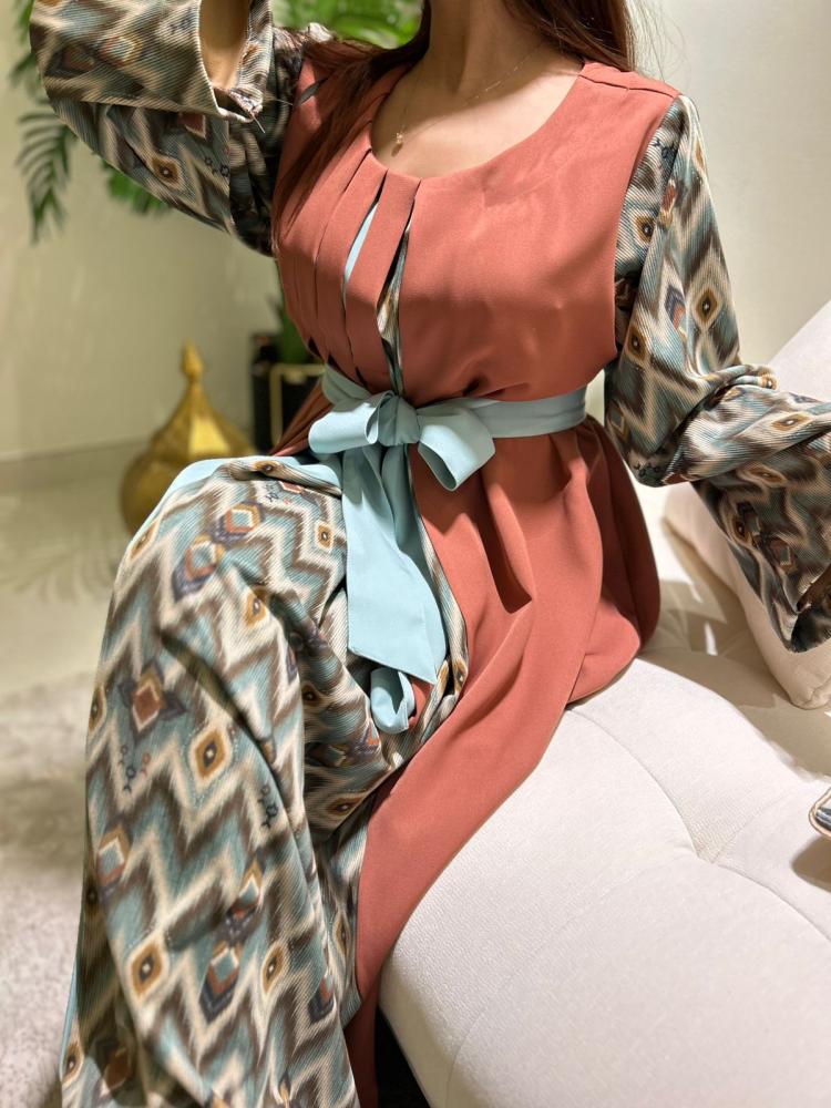 جلابية  بألوان متداخلة