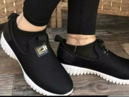 شوز طبي مريح