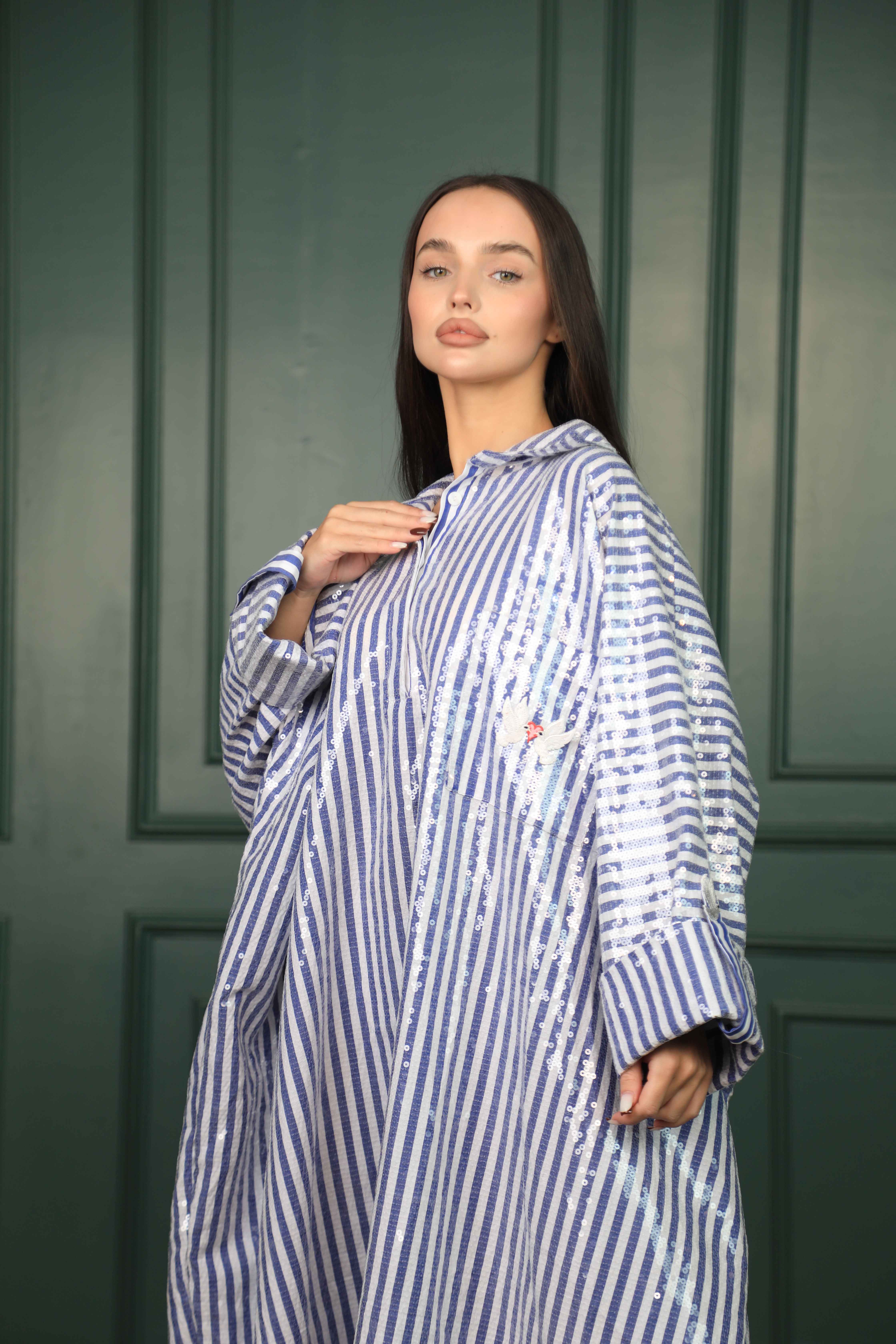 ثوب ازرق قطن