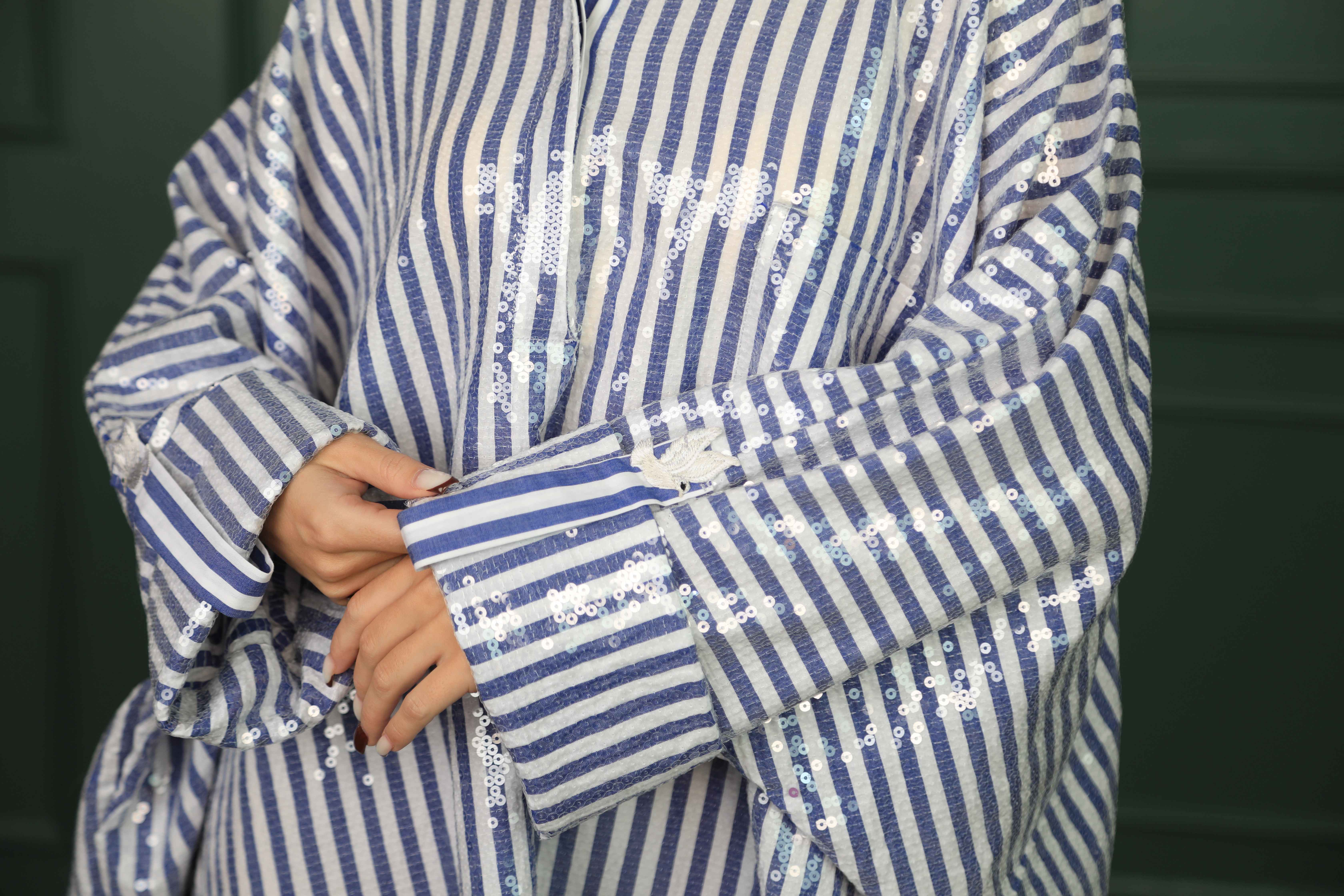 ثوب نسائي قطن أزرق مخطط بترتر شفاف | ADARA