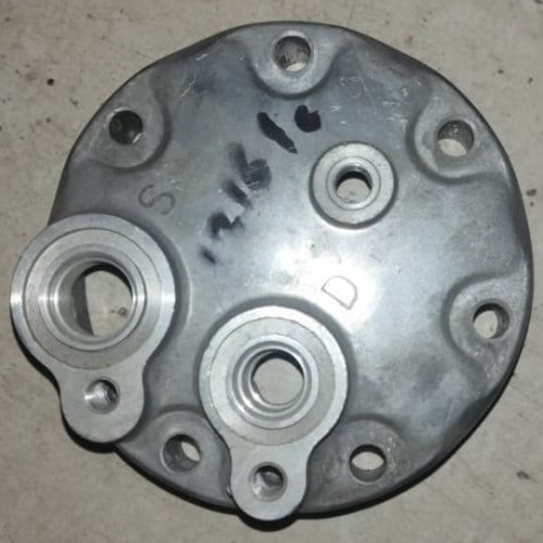 #12161W غطاء كمبروسر خلفي فولفو l CYLINDER HEAD COMPRESSOR VOLVO SD-709 SD7H15 REAR SIDE COVER