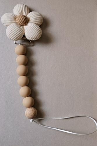 تعليقه لهايه